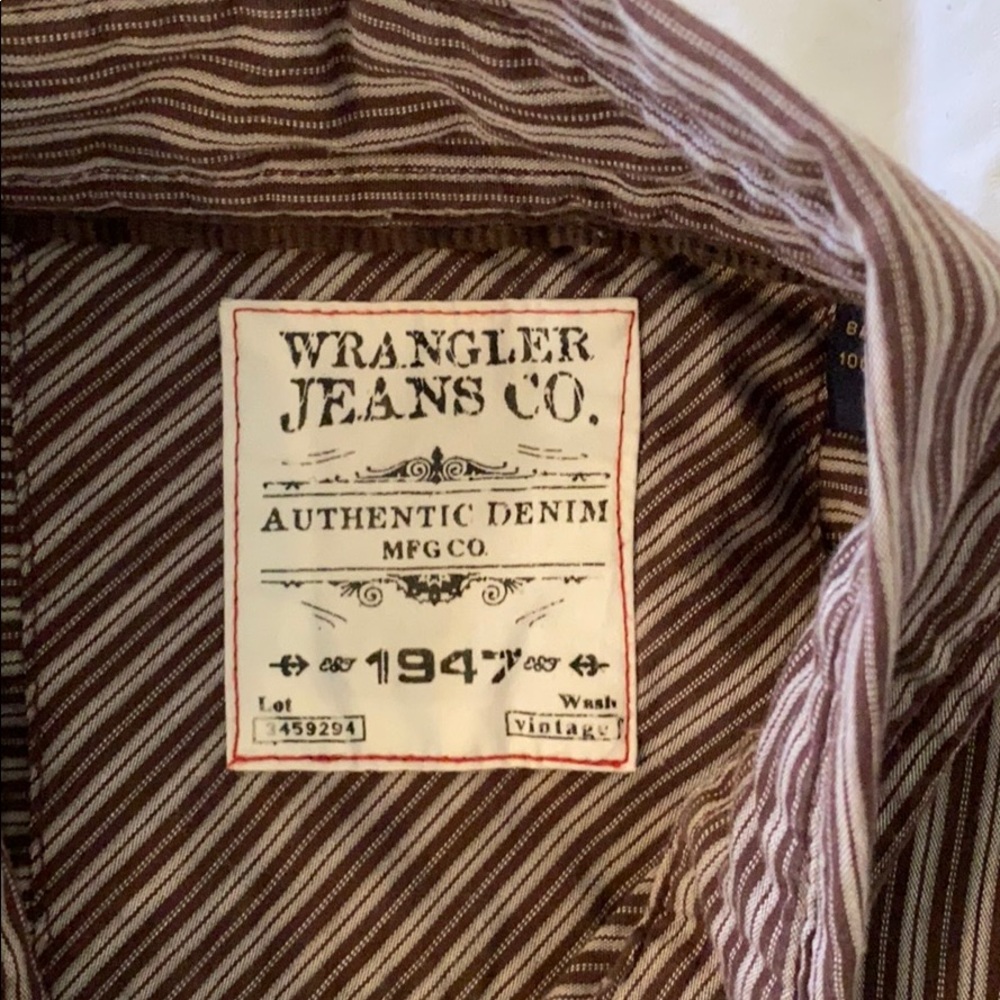 Men’s button down - Picture 3 of 4